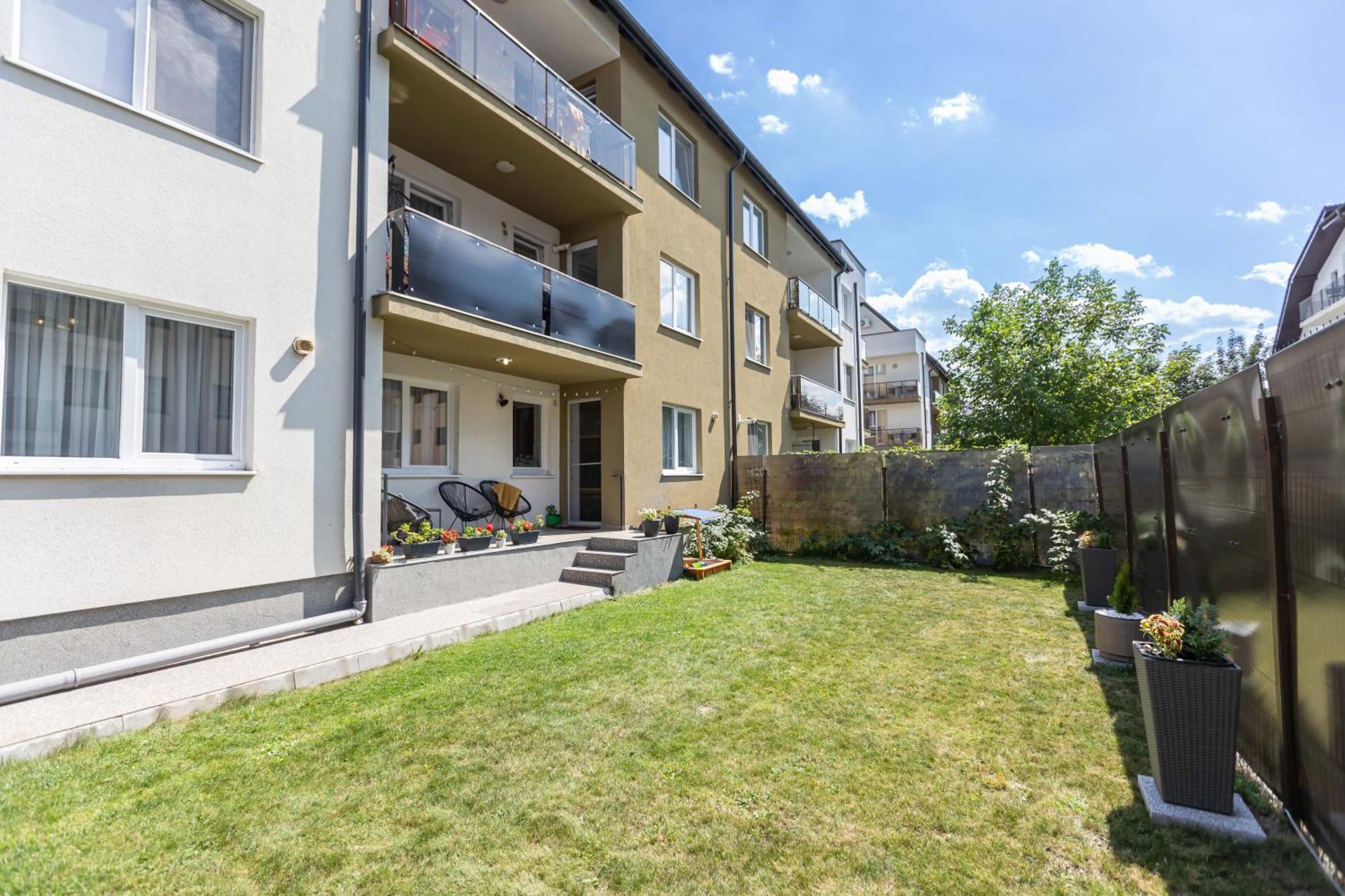 Montana Garden Apartment Brasov Exterior photo